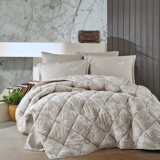 Lady of Leisure Comforter Set Queen/ King | Natur V2